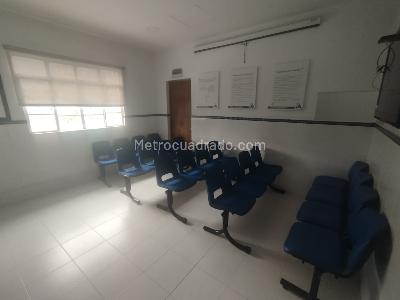 Casa de 5 alcobas en arriendo en Prado Medellin, Medellín, 438 m² · foto 19 de 20