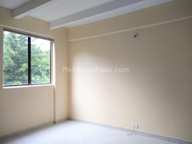 Apartamento de 3 Alcobas en La Mota Cerca de Parques y Servicios - 7