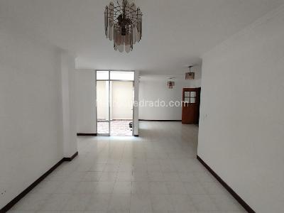 Apartment for rent in Estadio, Medellín