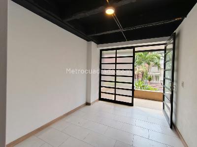 Apartamento de 2 alcobas en arriendo en El Velodromo, Medellín, 90 m² · foto 2 de 17
