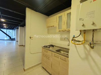 Apartamento de 2 alcobas en arriendo en El Velodromo, Medellín, 90 m² · foto 8 de 17