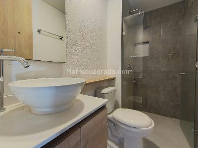 Apartamento de 2 alcobas en arriendo en El Velodromo, Medellín, 90 m² · foto 10 de 17