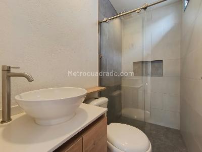 Apartamento de 2 alcobas en arriendo en El Velodromo, Medellín, 90 m² · foto 16 de 17
