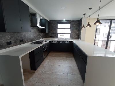 Apartamento de 3 alcobas en arriendo en Astorga, Medellín, 245 m² · foto 4 de 20