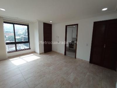 Apartamento de 3 alcobas en arriendo en Astorga, Medellín, 245 m² · foto 18 de 20