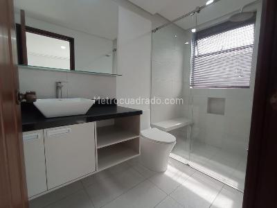 Apartamento de 3 alcobas en arriendo en Astorga, Medellín, 245 m² · foto 20 de 20