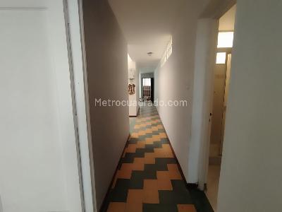 Apartamento de 3 alcobas en arriendo en Conquistadores, Medellín, 130 m² · foto 6 de 14