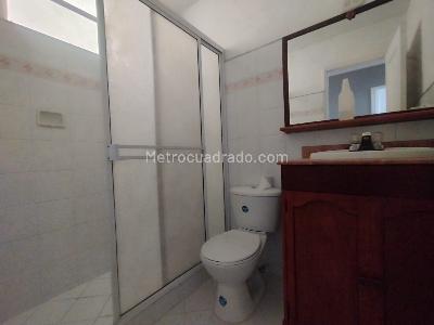 Apartamento de 3 alcobas en arriendo en Conquistadores, Medellín, 130 m² · foto 7 de 14