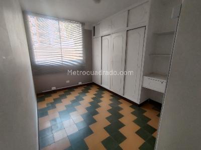 Apartamento de 3 alcobas en arriendo en Conquistadores, Medellín, 130 m² · foto 10 de 14