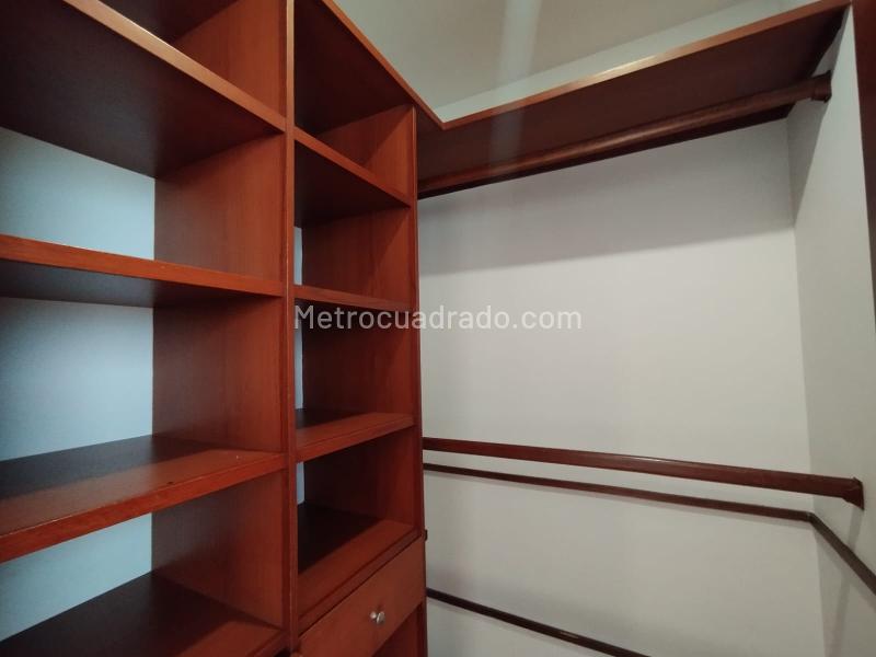Apartamento de 3 Alcobas cerca al Mall en La Calera - 5