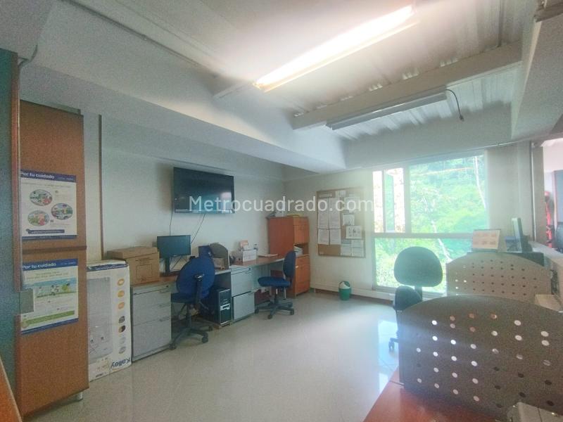 Oficina en Arriendo, Los Alcazares, Sabaneta - Więcej