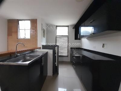 Apartamento de 1 alcoba en arriendo en Estadio, Medellín, 40 m² · foto 3 de 8