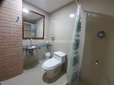 Apartamento de 1 alcoba en arriendo en Estadio, Medellín, 40 m² · foto 4 de 8