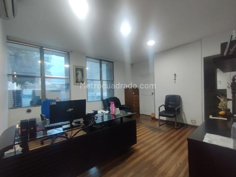 Casa Comercial de 5 Alcobas en La Candelaria - 7