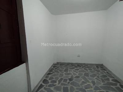 Casa de 4 alcobas en arriendo en Fatima Medellin, Medellín, 160 m² · foto 12 de 17