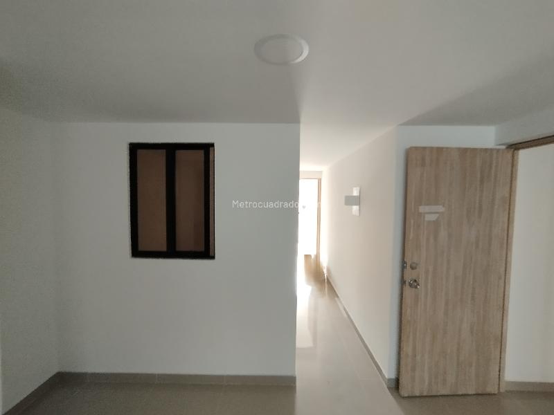 Apartamento Moderno de 2 Alcobas cerca a Vías Principales en Laureles - 5