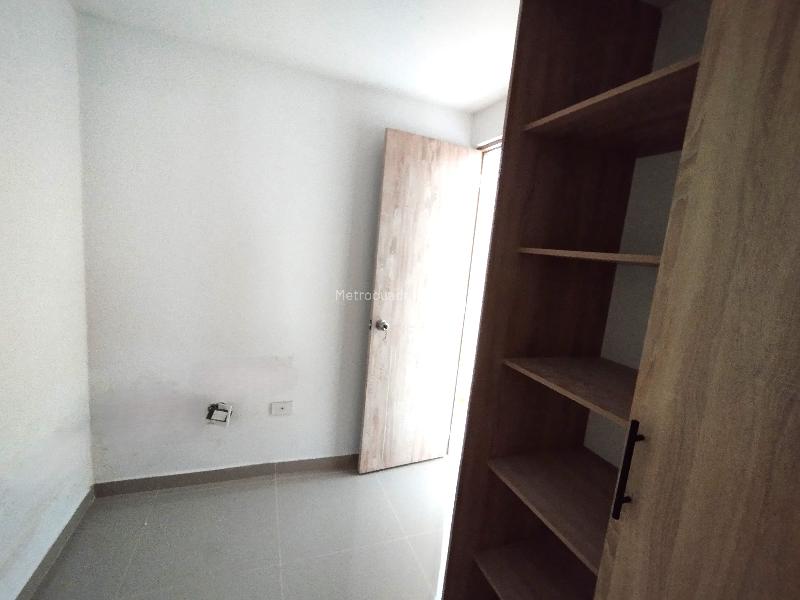 Apartamento Moderno de 2 Alcobas cerca a Vías Principales en Laureles - 7