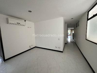 Apartamento de 3 alcobas en arriendo en El Portal, Envigado, 110 m² · foto 5 de 13