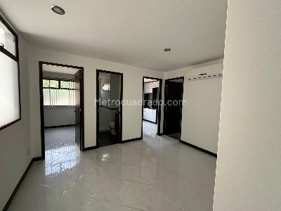 Apartamento de 3 alcobas en arriendo en El Portal, Envigado, 110 m² · foto 8 de 13