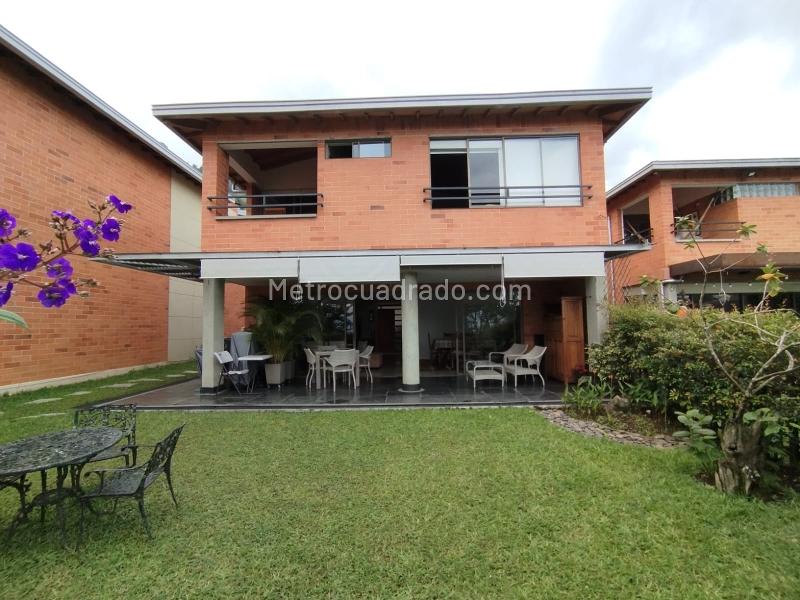 Casa – Envigado, Urbanización Barichara, Valle de Aburrá - Vista 2