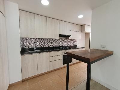 Apartamento de 2 alcobas en arriendo en Las Lomas, Medellín, 70 m² · foto 2 de 20