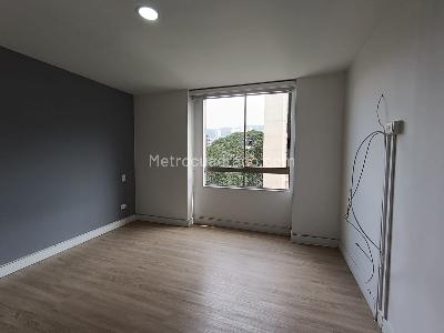 Apartamento de 2 alcobas en arriendo en Las Lomas, Medellín, 70 m² · foto 12 de 20