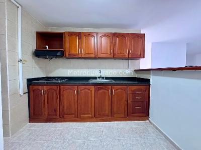 Apartamento de 3 alcobas en arriendo en El Portal, Envigado, 157 m² · foto 4 de 20