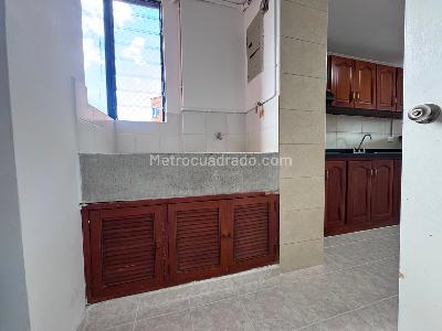 Apartamento de 3 alcobas en arriendo en El Portal, Envigado, 157 m² · foto 6 de 20