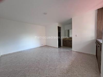 Apartamento de 3 alcobas en arriendo en El Portal, Envigado, 157 m² · foto 17 de 20