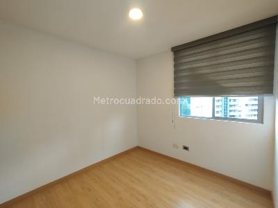 Apartamento de 3 alcobas en arriendo en Loma Del Indio, Medellín, 72 m² · foto 10 de 20