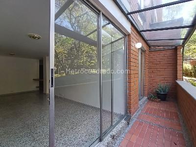 Apartamento de 3 alcobas en arriendo en San Lucas, Medellín, 120 m² · foto 2 de 16
