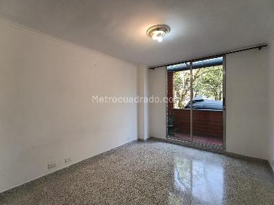 Apartamento de 3 alcobas en arriendo en San Lucas, Medellín, 120 m² · foto 8 de 16