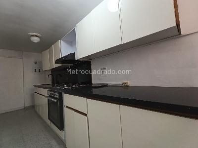 Apartamento de 3 alcobas en arriendo en San Lucas, Medellín, 120 m² · foto 14 de 16