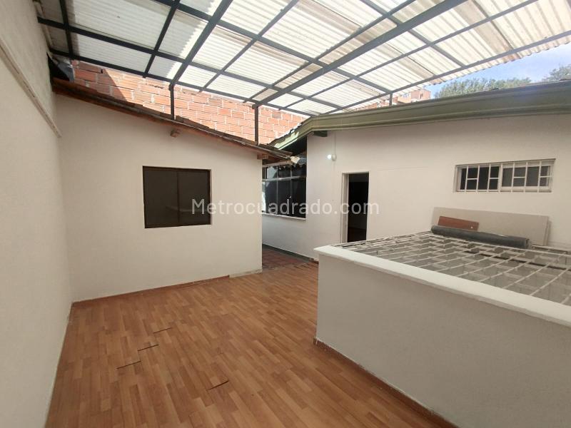 4BR House for Commercial Use in El Veldromo - 7