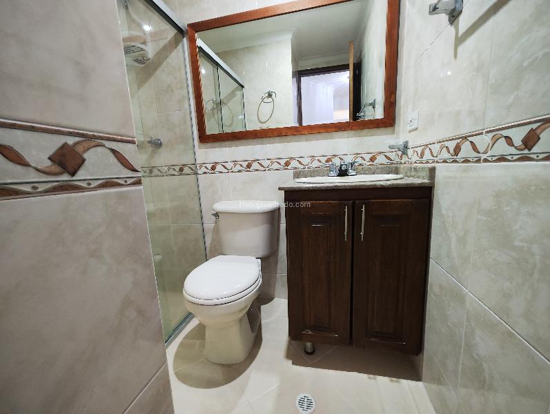 Apartamento en Arriendo de 3 Alcobas en Laureles Medellín - 9