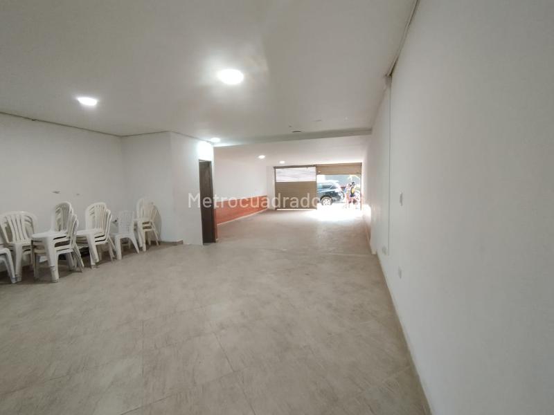 Local Comercial en Arriendo en Caldas (98 m²) - 3