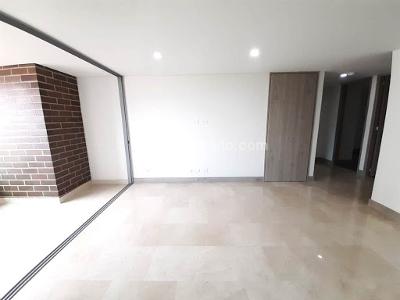 Apartamento de 3 alcobas en arriendo en Laureles Medellin, Medellín, 128 m² · foto 2 de 20
