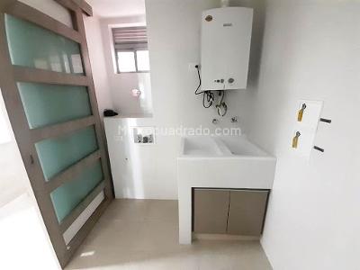 Apartamento de 3 alcobas en arriendo en Laureles Medellin, Medellín, 128 m² · foto 10 de 20