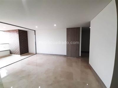 Apartamento de 3 alcobas en arriendo en Laureles Medellin, Medellín, 128 m² · foto 12 de 20