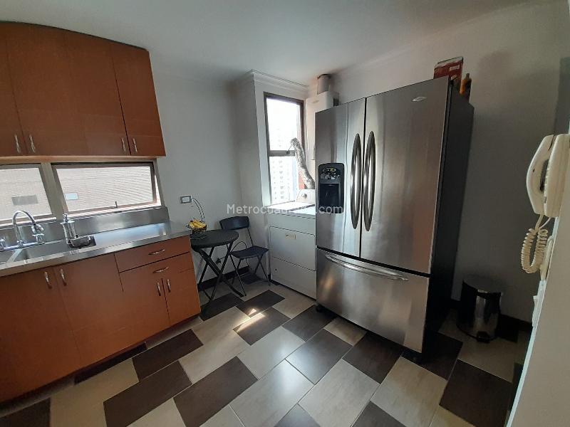 Spectacular 3BR Apartment in Poblado - 3