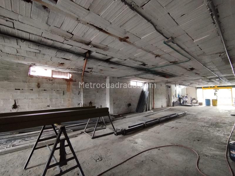 Bodega en Arriendo, Perpetuo Socorro, Medellín - Vista 2
