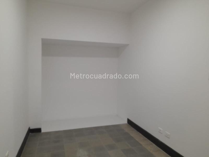 Casa Remodelada para Arriendo en Laureles, Medellín - 5