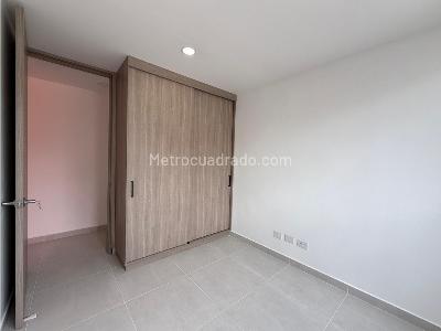 Apartamento de 3 alcobas en venta en Santa Ana, Bello, 72 m² · foto 11 de 19