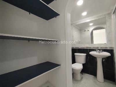 Apartamento de 3 alcobas en arriendo en Loma De San Julian, Medellín, 62 m² · foto 5 de 20