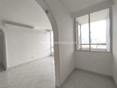 Apartamento de 3 alcobas en arriendo en Loma De San Julian, Medellín, 62 m² · foto 16 de 20