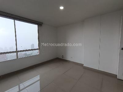 Apartamento de 2 alcobas en arriendo en El Tesoro, Medellín, 73 m² · foto 9 de 19