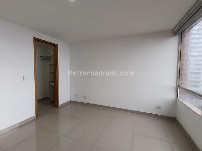 Apartamento de 2 alcobas en arriendo en El Tesoro, Medellín, 73 m² · foto 10 de 19