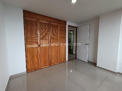 Apartamento de 2 alcobas en arriendo en El Tesoro, Medellín, 73 m² · foto 17 de 19
