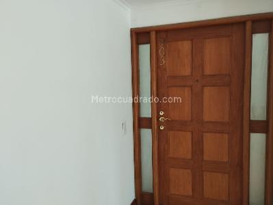 Apartamento de 4 alcobas en arriendo en Lalinde, Medellín, 191 m² · foto 13 de 20