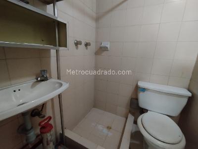 Apartamento de 4 alcobas en arriendo en Lalinde, Medellín, 191 m² · foto 14 de 20